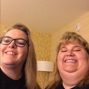 Meet your Posher, Angela